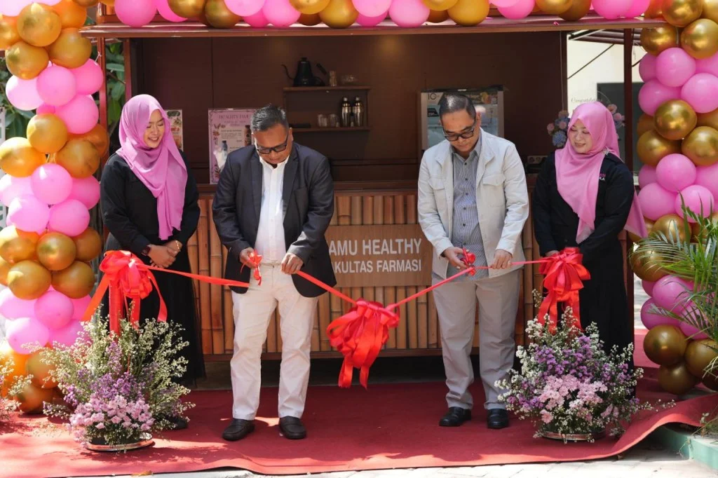 Tingkatkan Kompetensi Calon Apoteker, Fakultas Farmasi Unissula Resmikan Apotek Pendidikan dan Luncurkan Inovasi “Healthy Jamu”